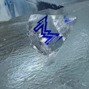 Diamante de Hielo con Sticker